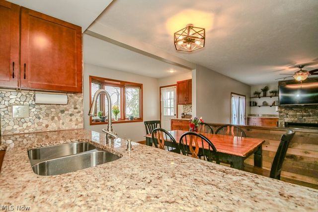 5459 Oak Ridge Drive, Willoughby, OH 44094
