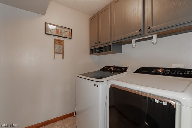 5459 Oak Ridge Drive, Willoughby, OH 44094