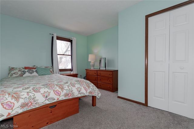 5459 Oak Ridge Drive, Willoughby, OH 44094