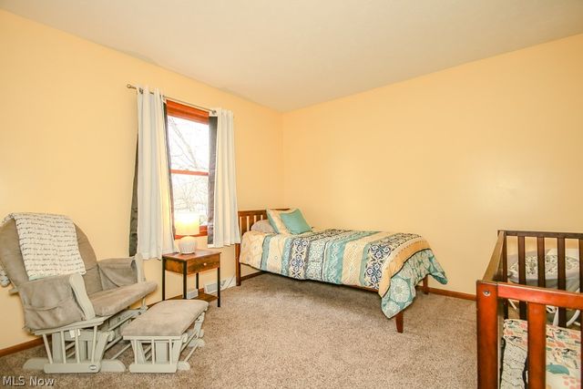 5459 Oak Ridge Drive, Willoughby, OH 44094