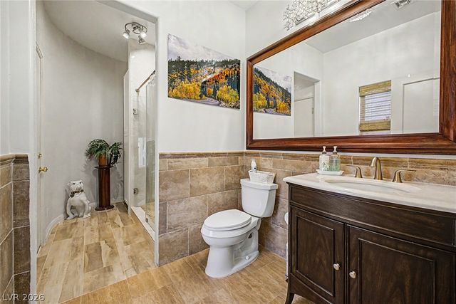 46 Gulf Stream Court, Las Vegas, NV 89113