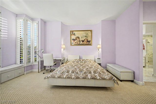 46 Gulf Stream Court, Las Vegas, NV 89113