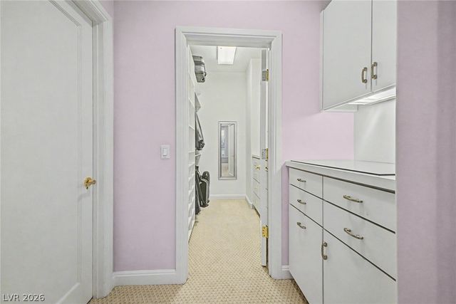 46 Gulf Stream Court, Las Vegas, NV 89113