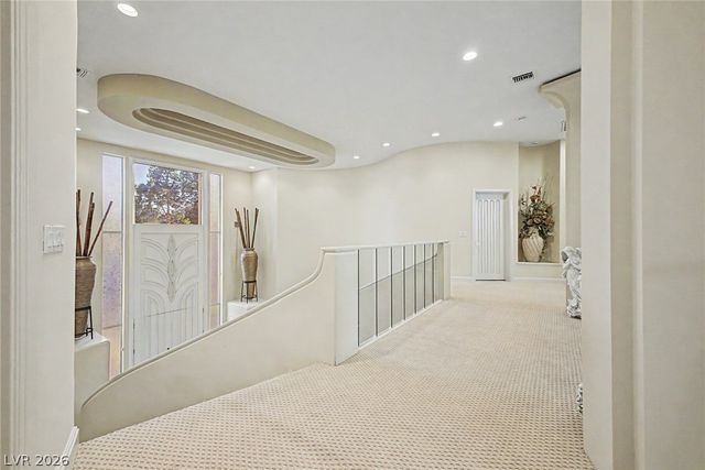 46 Gulf Stream Court, Las Vegas, NV 89113