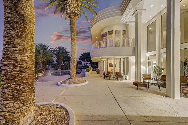 46 Gulf Stream Court, Las Vegas, NV 89113