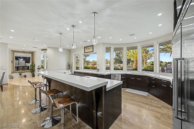 46 Gulf Stream Court, Las Vegas, NV 89113
