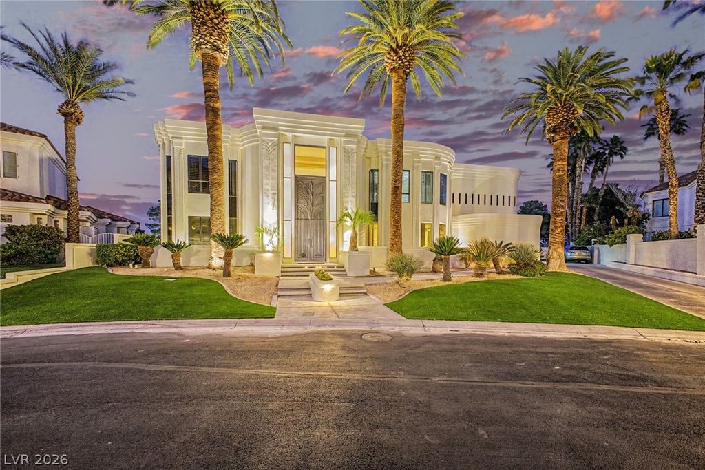 46 Gulf Stream Court, Las Vegas, NV 89113