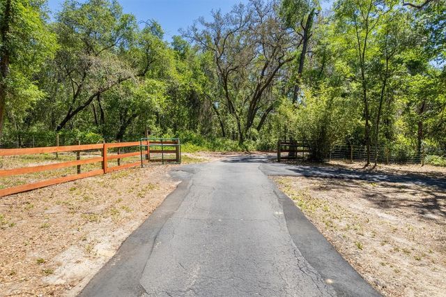 111 KIRBY TRAIL, Melrose, FL 32666