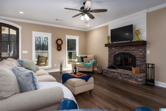 14052 COUNTY ROAD 51, Jemison, AL 35085