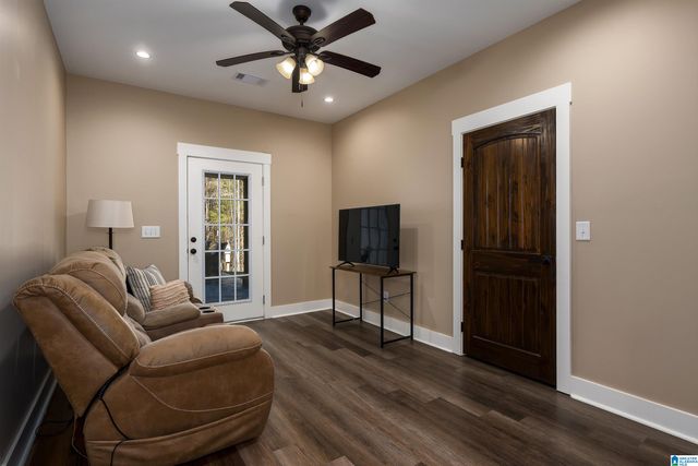 14052 COUNTY ROAD 51, Jemison, AL 35085