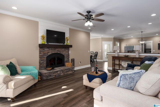 14052 COUNTY ROAD 51, Jemison, AL 35085