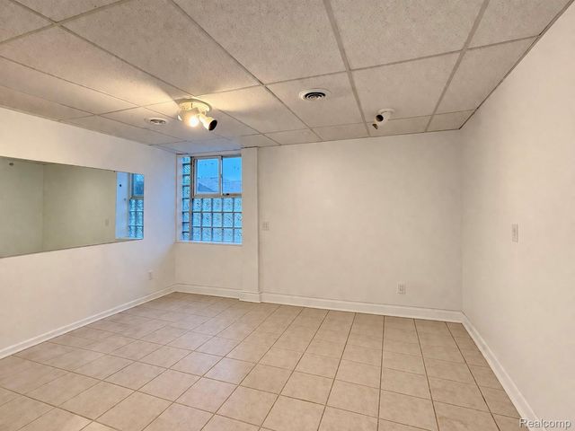 11603 Klinger Street, Hamtramck, MI 48212