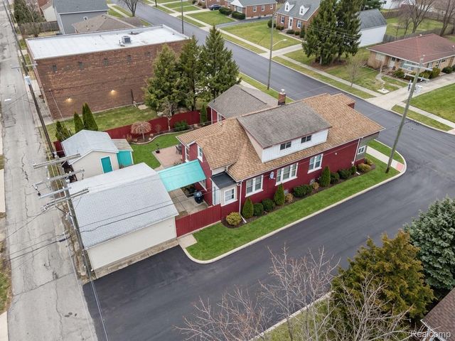 11603 Klinger Street, Hamtramck, MI 48212