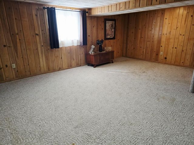 1920 3rd Avenue SE, Austin, MN 55912