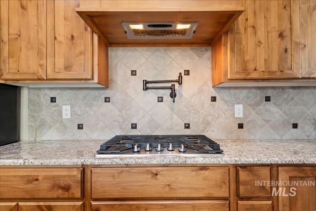 6091 E Path, Nampa, ID 83687