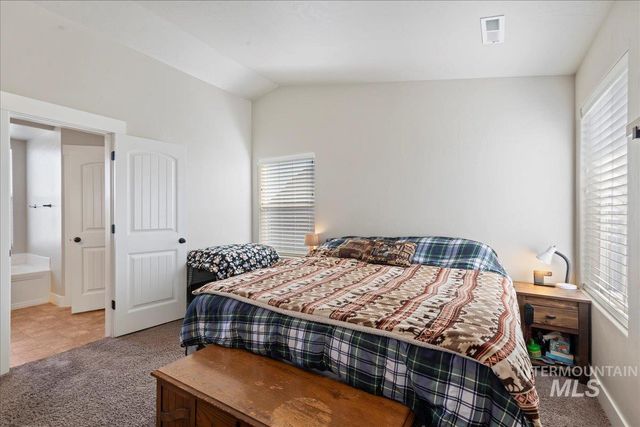 6091 E Path, Nampa, ID 83687