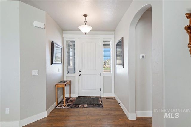 6091 E Path, Nampa, ID 83687