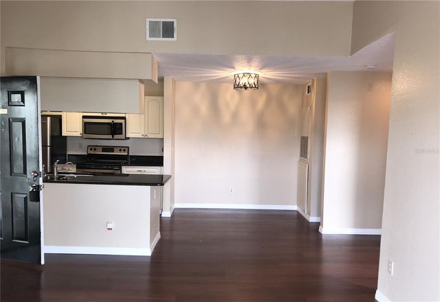 2550 N ALAFAYA TRAIL 3300, Orlando, FL 32826