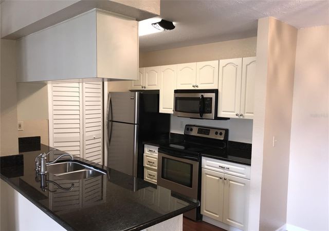 2550 N ALAFAYA TRAIL 3300, Orlando, FL 32826