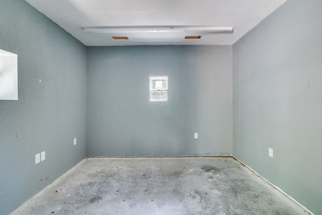 1525 Rs County Road 1490, Point, TX 75472