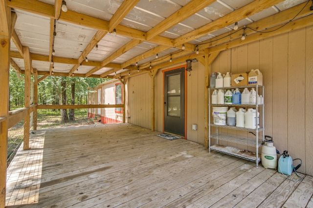 1525 Rs County Road 1490, Point, TX 75472