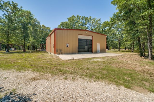 1525 Rs County Road 1490, Point, TX 75472