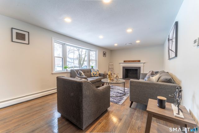 97 University Avenue, East Hartford, CT 06108