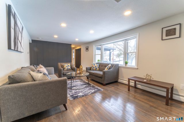 97 University Avenue, East Hartford, CT 06108