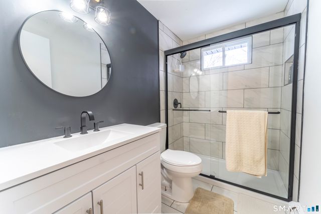 97 University Avenue, East Hartford, CT 06108