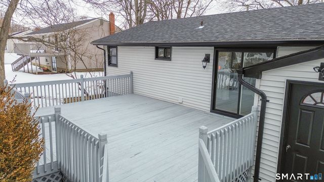 97 University Avenue, East Hartford, CT 06108