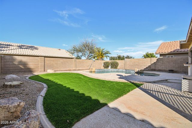 1240 E SIERRA MADRE Avenue, Gilbert, AZ 85296