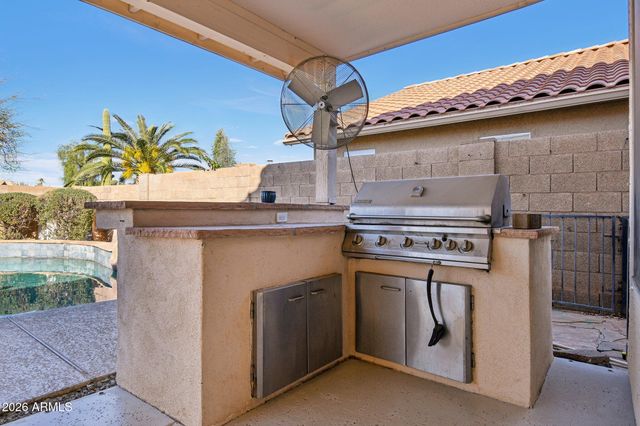 1240 E SIERRA MADRE Avenue, Gilbert, AZ 85296