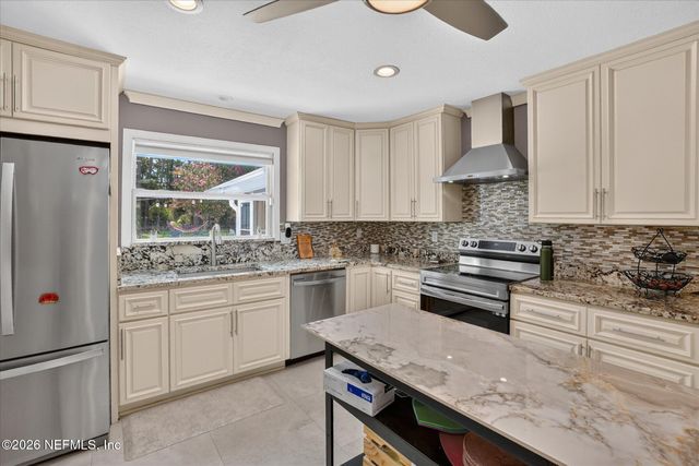 6253 CARLTON Road, Jacksonville, FL 32244