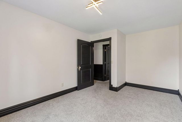 17640 Breconwood Road, Minnetonka, MN 55391