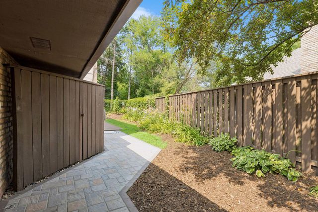 17640 Breconwood Road, Minnetonka, MN 55391