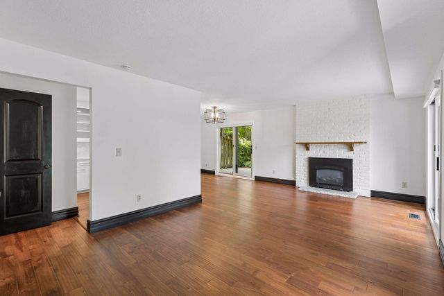 17640 Breconwood Road, Minnetonka, MN 55391