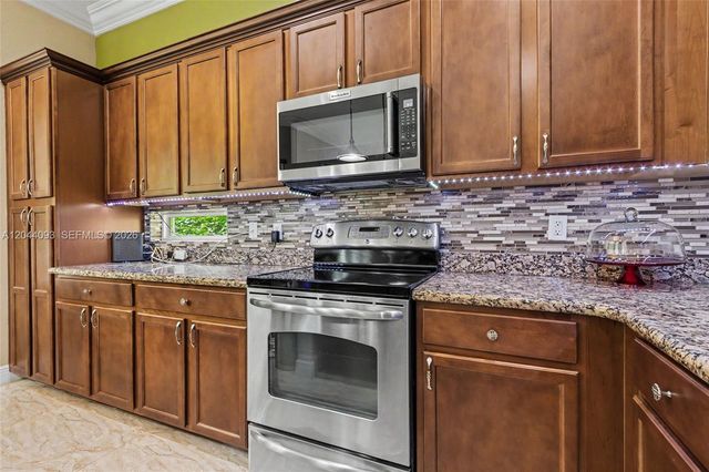 4200 Key Lime Blvd, Boynton Beach, FL 33436