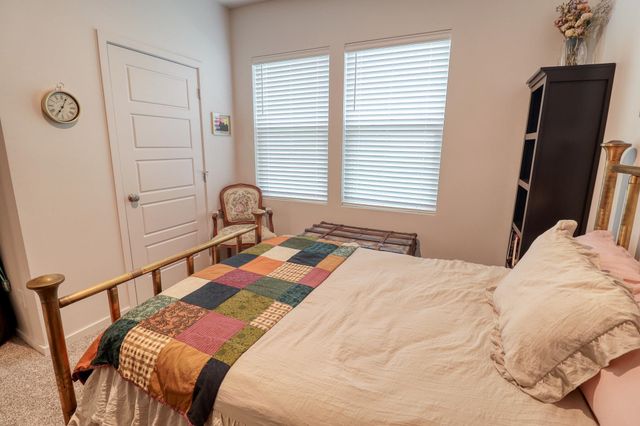 12021 N Haven St, Mead, WA 99021