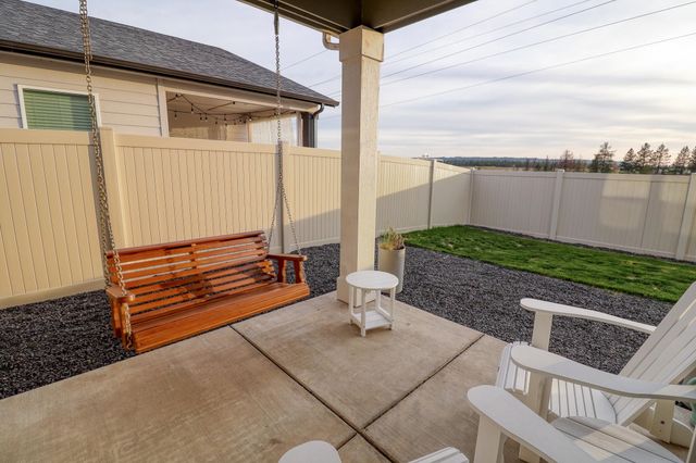 12021 N Haven St, Mead, WA 99021