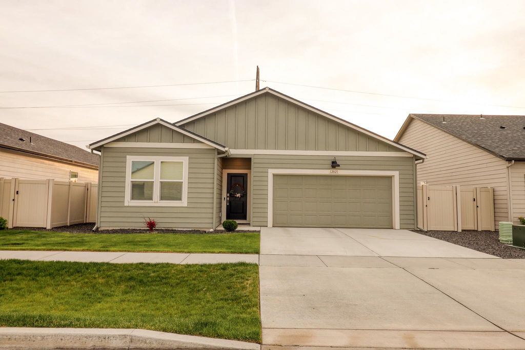 12021 N Haven St, Mead, WA 99021