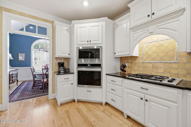 201 Foxcroft Lane, Winterville, NC 28590
