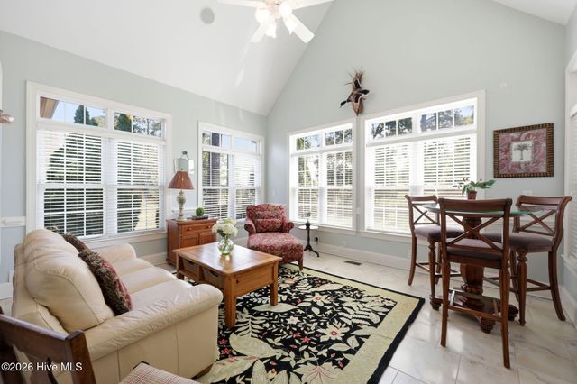 201 Foxcroft Lane, Winterville, NC 28590