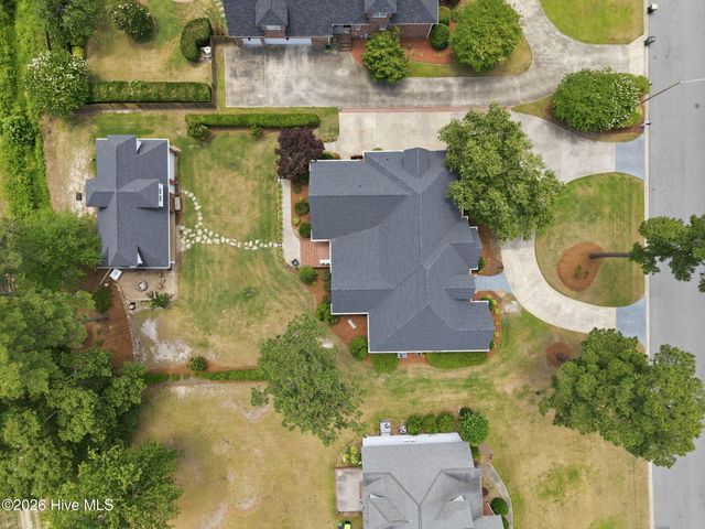 201 Foxcroft Lane, Winterville, NC 28590