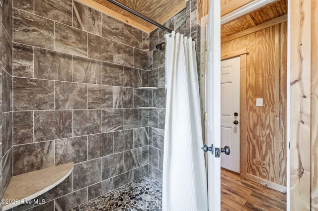 201 Foxcroft Lane, Winterville, NC 28590