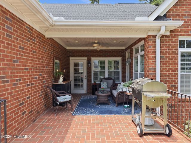 201 Foxcroft Lane, Winterville, NC 28590