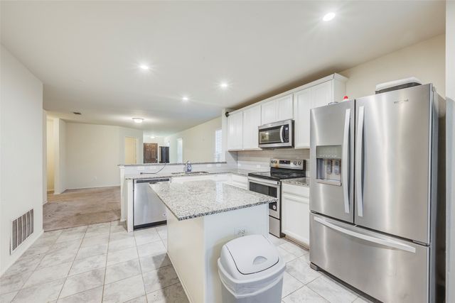 1062 Spofford Drive, Forney, TX 75126