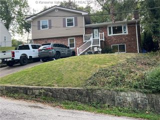 1507 Nancy Street, South Charleston, WV 25303