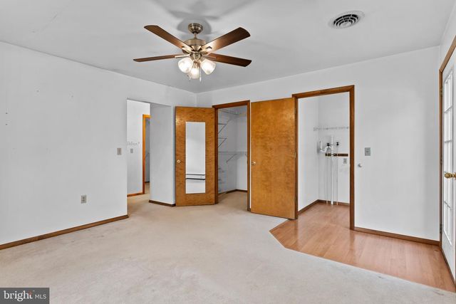 19882 EARNHARDT DR, Three Springs, PA 17264