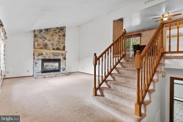 19882 EARNHARDT DR, Three Springs, PA 17264