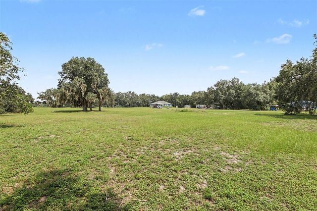 3149 SYDNEY DOVER ROAD, Dover, FL 33527